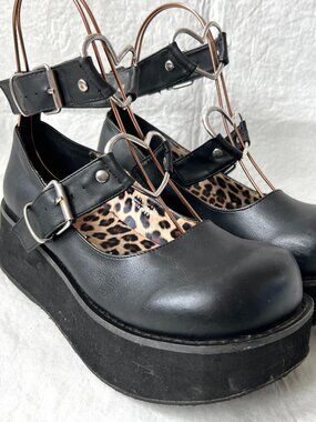 Demonia platform shoes Sprite-02 Mary Jane womens 9 black heart buckles chunky